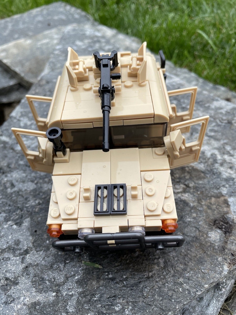 Voiture Blindée Humvee H1 Tout-terrain En Blocs De Construction - 265+ Pièces Sluban, Compatible LEGO