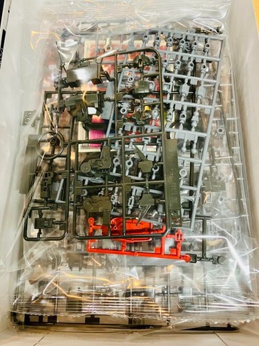 HG 1/144 RX-80BR Black Rider Gundam Model Kit Premium Bandai - Picture 2 of 14