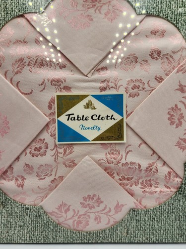 Vintage pink damask rayon square tablecloth & napkins new in box sealed - Picture 2 of 16