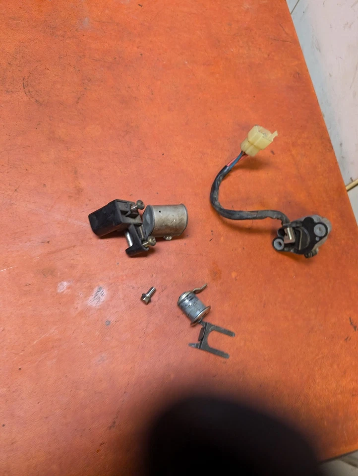 1996 Honda Shadow 1100 VT1100C conjunto de trava interruptor de ignição capacete e chave - Imagem 4 de 4