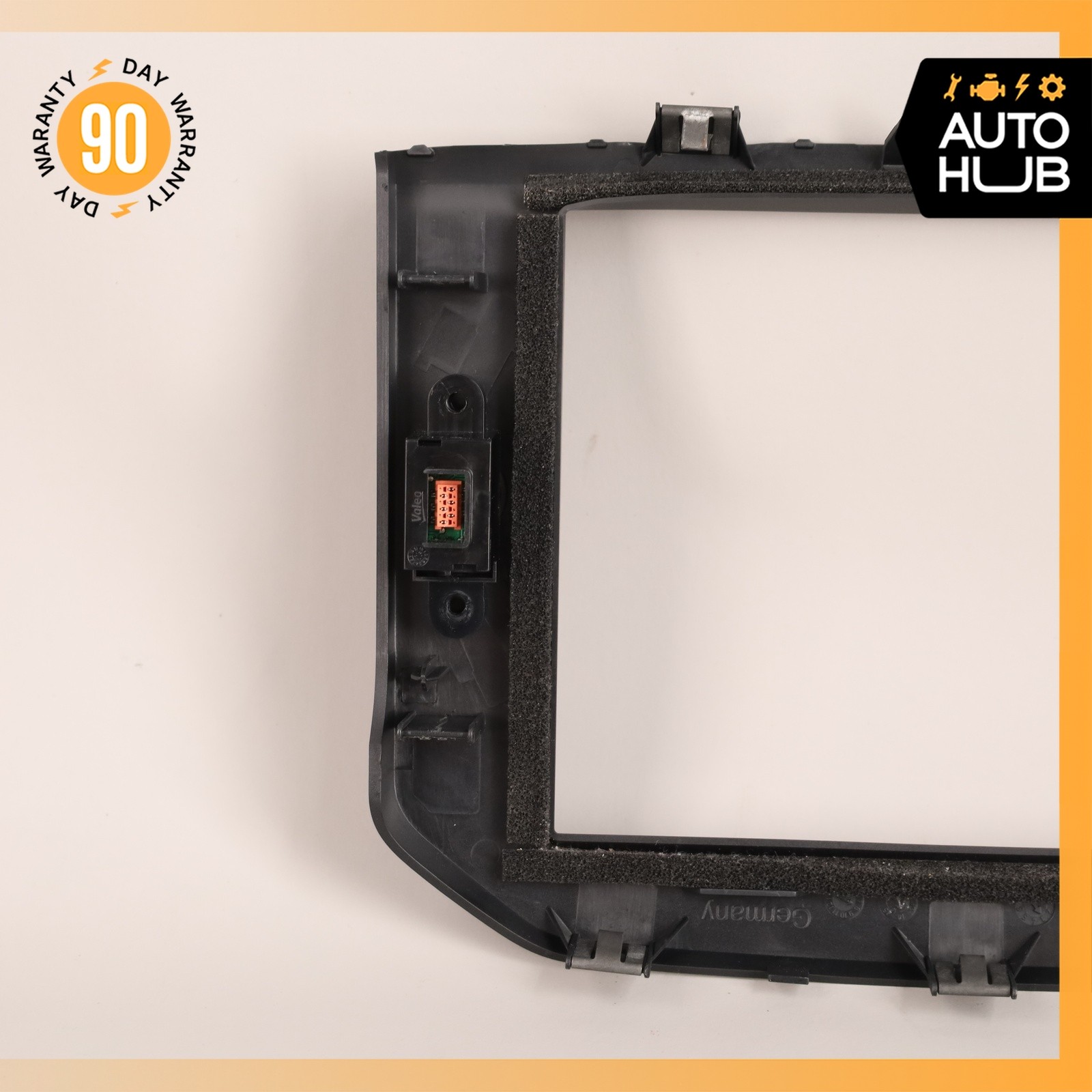 14-16 Maserati Ghibli M157 Center Console Trim Bezel Trim 0895100001 OEM