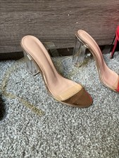 Women  s Block Heel Size 10