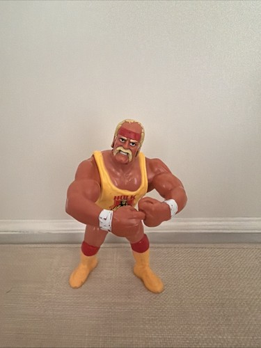 WWF Hasbro Action Figure Hulk Hogan Series 2  1991...