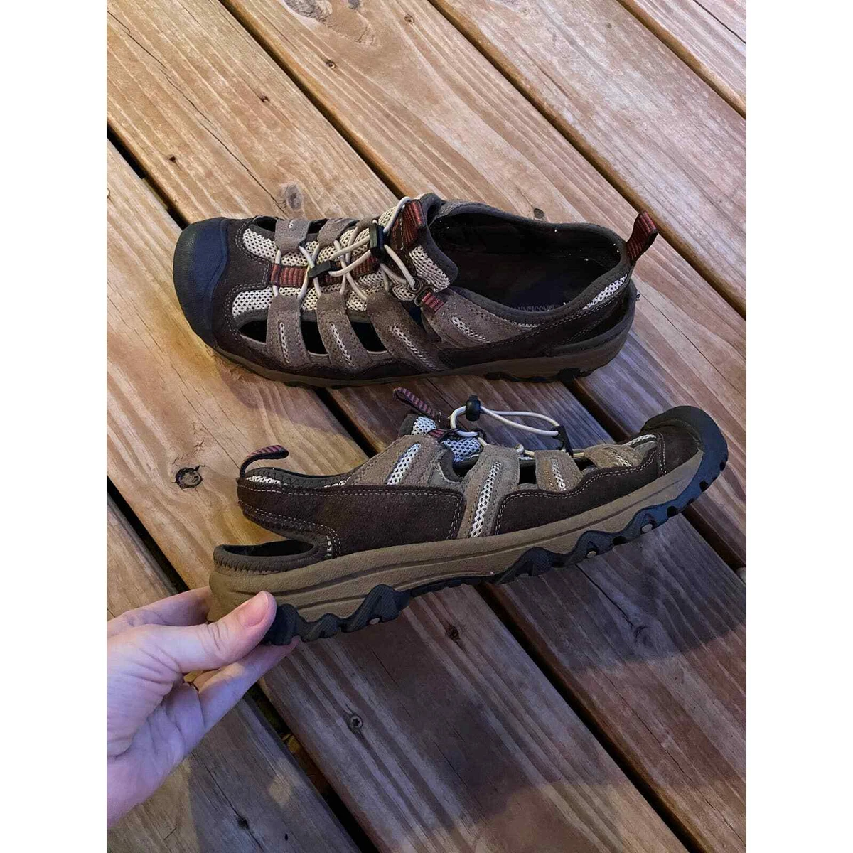Bass earth hotsell shoes