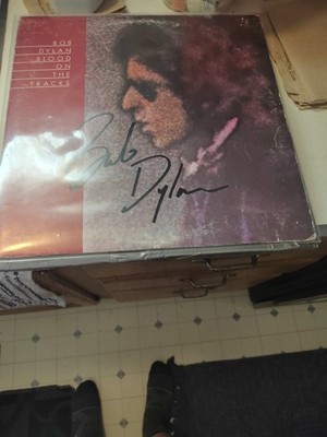 Bob Dylan Blood On The Tracks Autographed LP