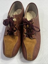 Vintage 1970s Made in USA Women's Tan Leather Lace Up Bowling Shoes Size 8