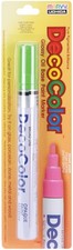 Uchida DecoColor Broad Glossy Oil-Based Paint Marker-Light Green