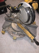 Dewalt DW712-LX Swivel Mitre Saw