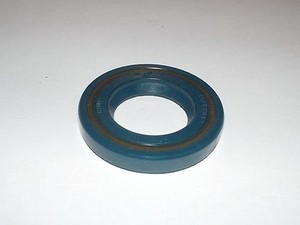 Radial Shaft Seal Oil Seal 26 X 47 X 7 26 47 7 Ebay