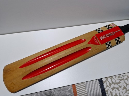 Vintage Cricket Bat Gray Nicolls DYNADRIVE 750 Full Size English Willow SH - Picture 3 of 8