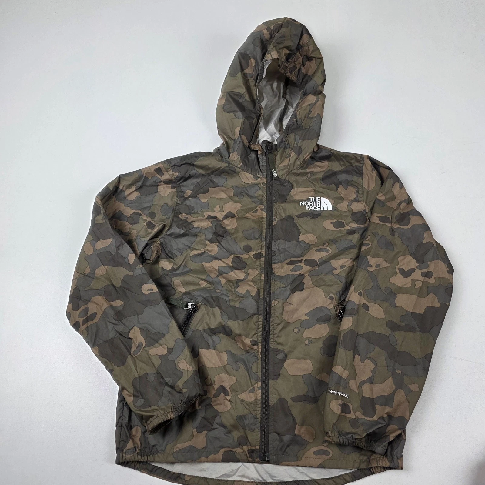 The North Face WindWall Jacket Kids Medium 10-12 Green Camo Hooded Windbreaker