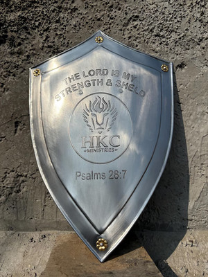 Personalised Medieval Templar Knight Shield: 18 Gauge Steel Heater Shield