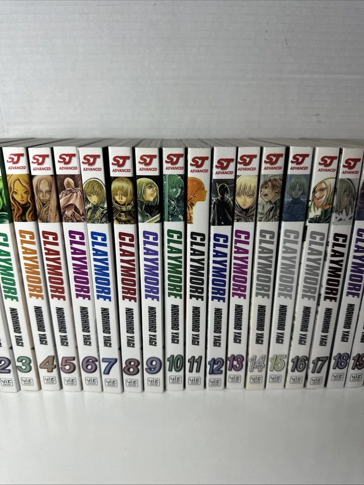Claymore Manga  Set Volumes 1-25  English - Image 3 of 4