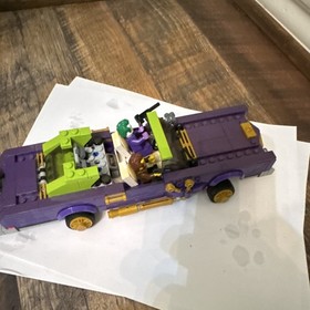 LEGO The Joker Notorious Lowrider 70906 & LEGO Batman Batmobile 76224 w/Minis