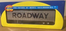Athearn 91064 Roadway 48 Wedge Trailer - New In The Box Athearn 91064 Roadway 48 Wedge Trailer - New In The Box