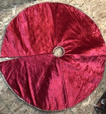 Bright Red Velvet Like Christmas Tree Skirt with Gold Color Trim F80