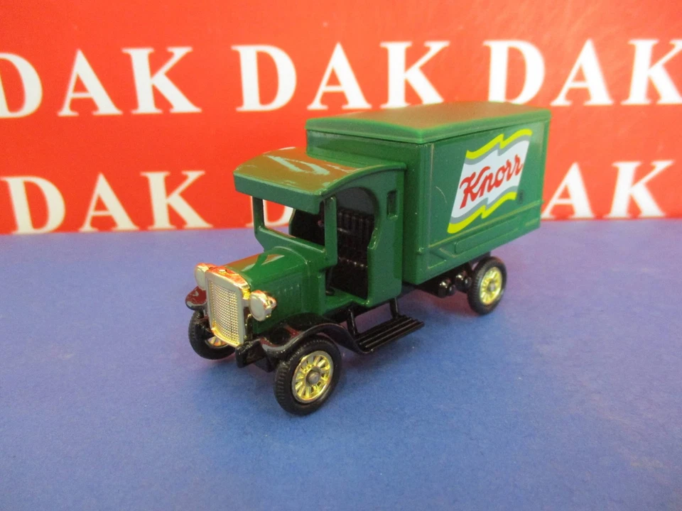 Die cast 1/43 Modellino Furgone Dennis Delivery Van Knorr by Corgi - Immagine 2 di 4