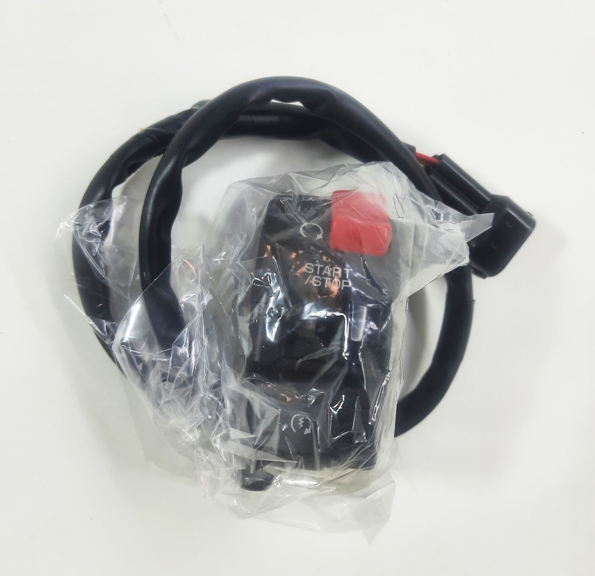 Kawasaki 46091-0422 NINJA ZX-10R 2018 HANDLEBAR HOUSING-ASSY