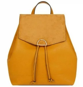 accessorize backpack