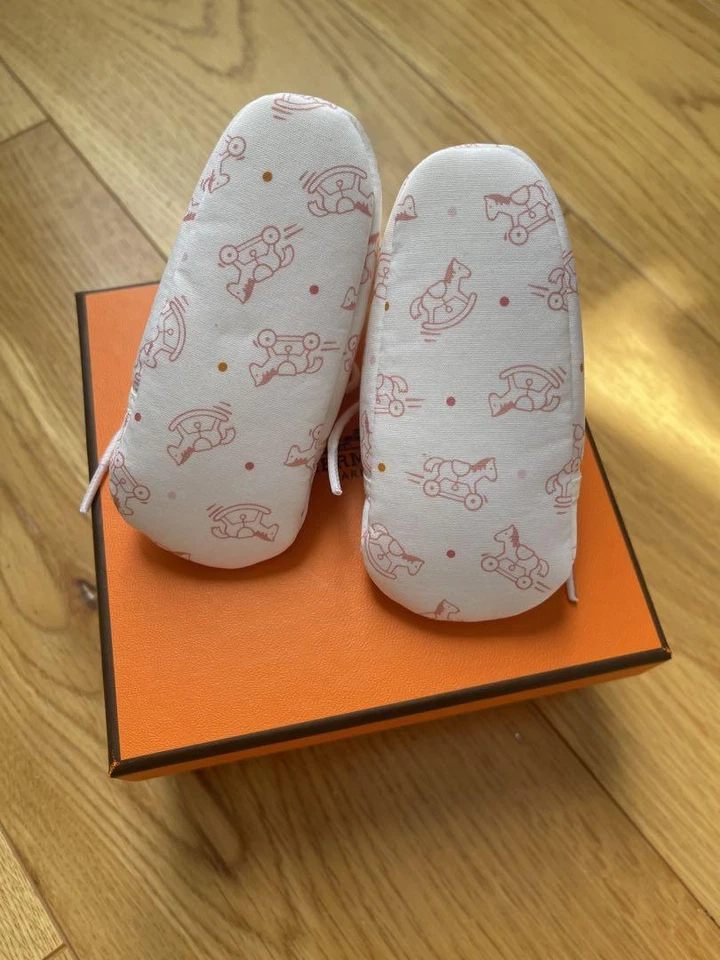 Hermes Paris First Zapatos Bebé Zapatos Marfil Algodón Foto 3 de 4