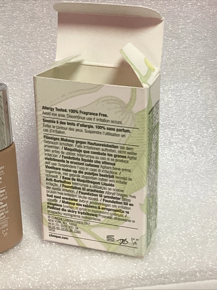 Clinique Anti-Blemish Solutions Liquid  Foundation 30ml- WN 76 Toasted Wheat - Image 4 of 4