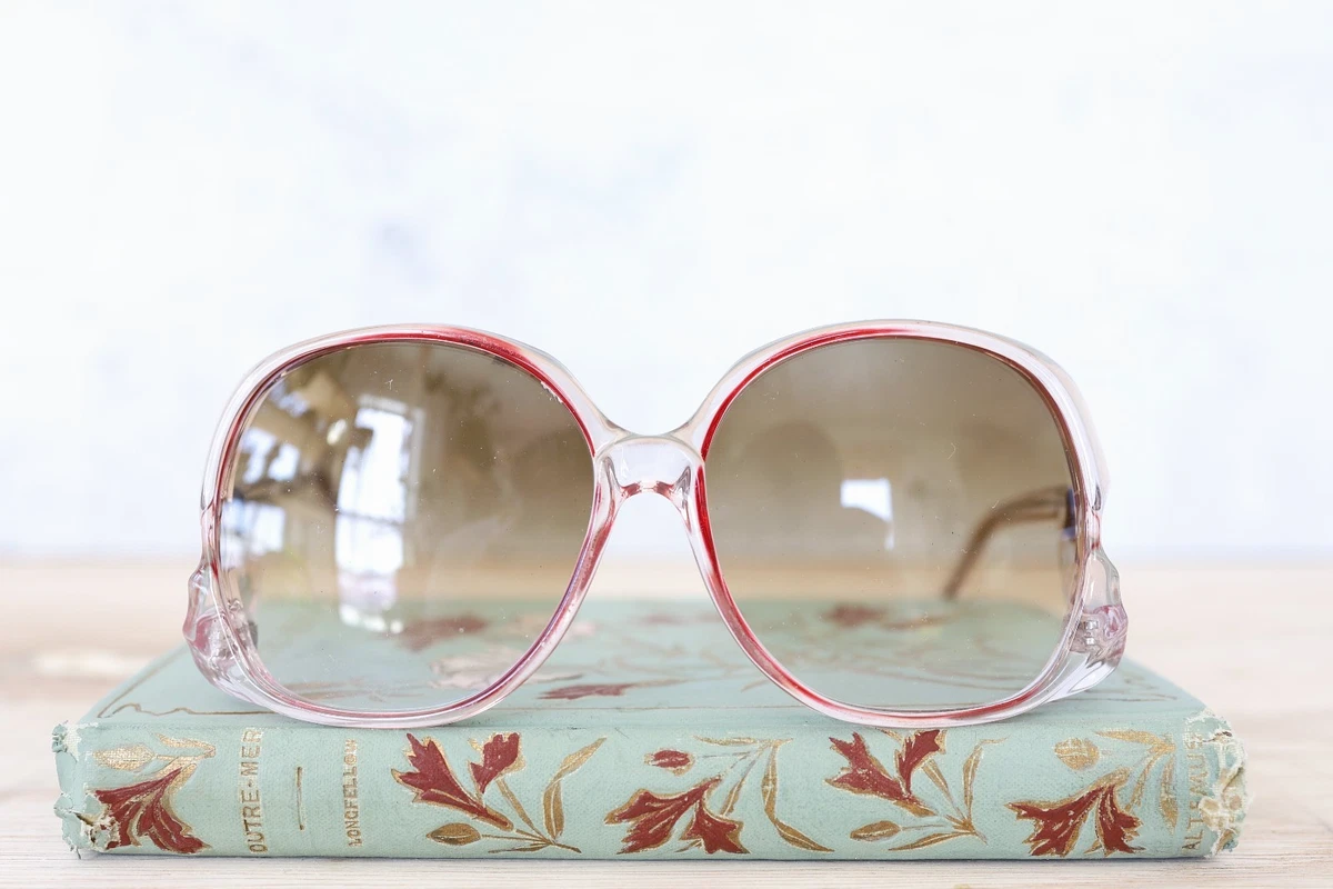 Vintage butterfly aviator glasses circa 1980s Men main image 2