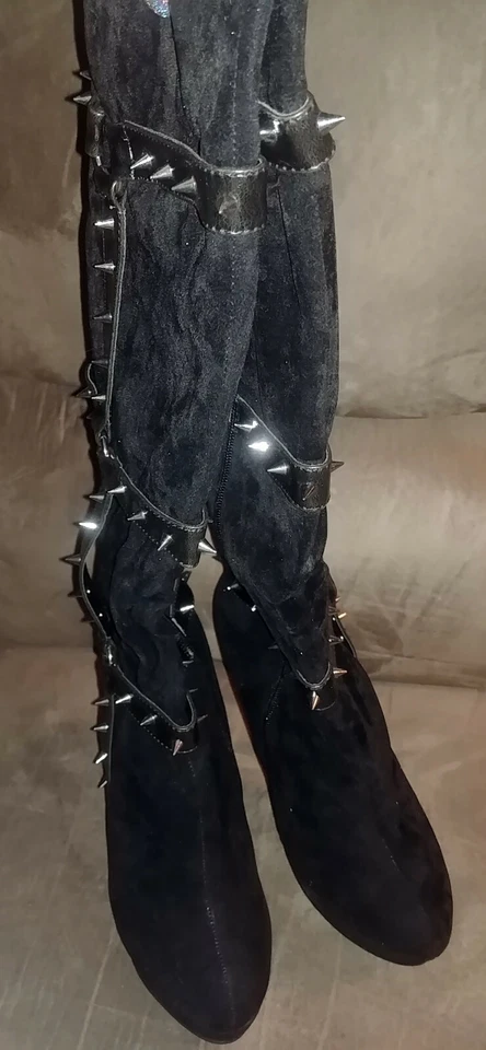 Knee High Platform Spiked Boots NIB 7.5 - Image 3 of 4
