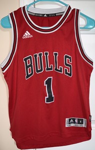 derrick rose bulls jersey stitched