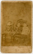CIVIL WAR ERA CDV OF THREE YOUNG CHILDREN. HANOVER, PA.
