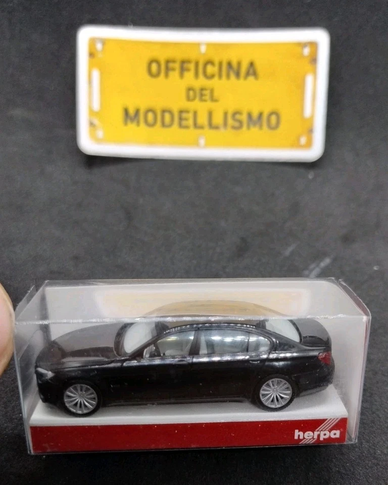 1:87 herpa BMW Serie 7 - Immagine 2 di 4
