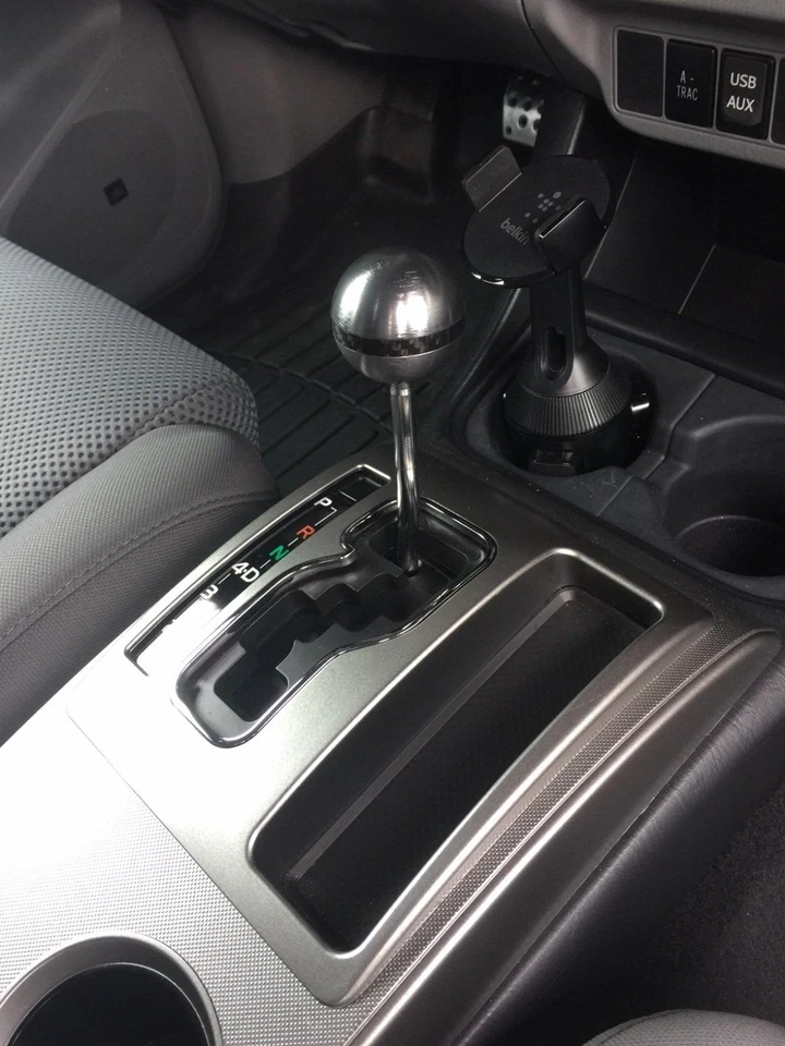 VMS RACING ROUND AUTOMATIC BILLET ALUMINUM CARBON FIBER SHIFT KNOB 8X1.25MM BLK - Image 2 of 4
