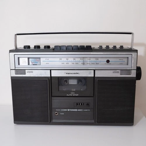 Realistic 14-805 Vintage 1980s Boombox Stereo AM/FM Radio Cassette Player WORKS