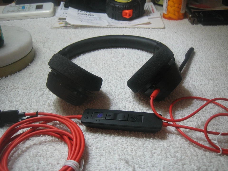 Plantronics PC HEADSEAT BW3320-M USB-C SN 33G53J R3A304 Unused - Image 2 of 4