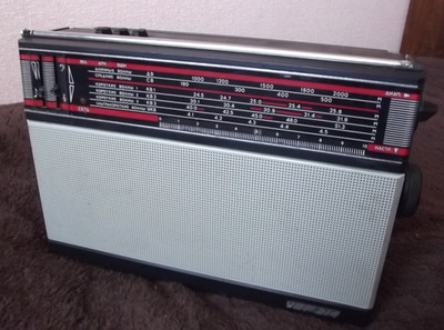 Vintage portable radio receiver VEF-214 USSR 1989. Works.