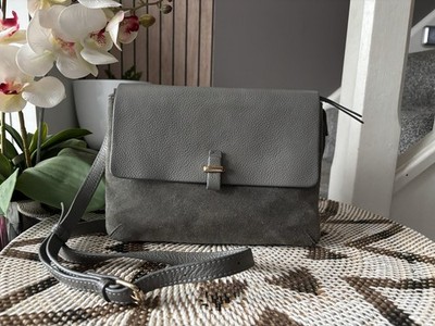 Accessorize Umhängetasche echt Leder Wildleder, Schultertasche grau