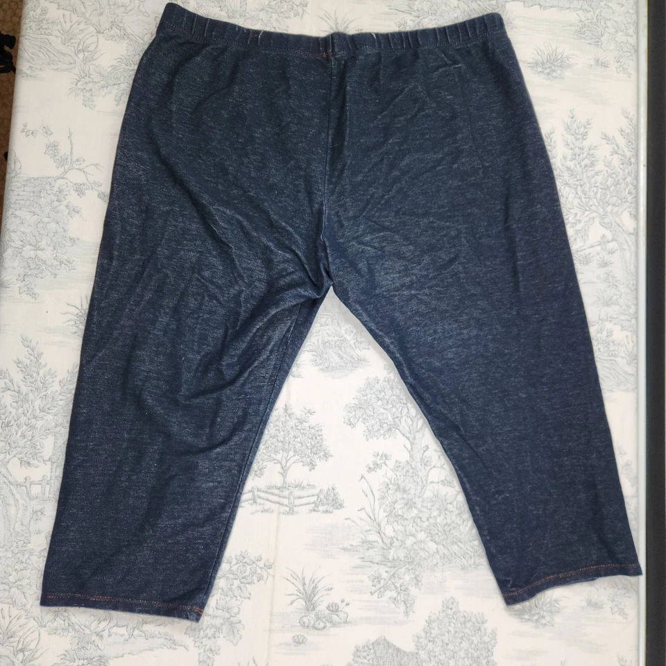 Legging elástico No Boundaries Capris azul oscuro denim cintura elástica talla XXL 19 Foto 2 de 4