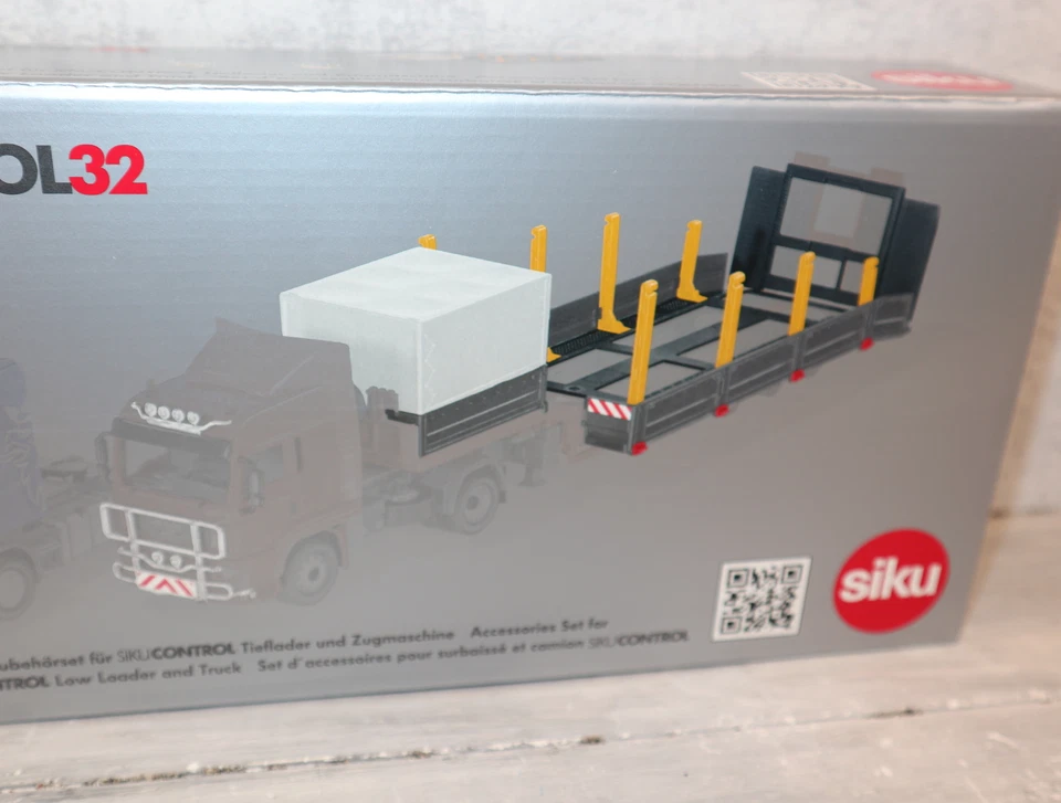 Siku 6714 in 1:32 Zubehör für den Control-Tieflader  und Zugmaschine in OVP - Bild 3 von 3