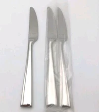 Lenox Continental Dinning 3 Dinner Place Knifes 18/10 Stainless Flatware Vietnam