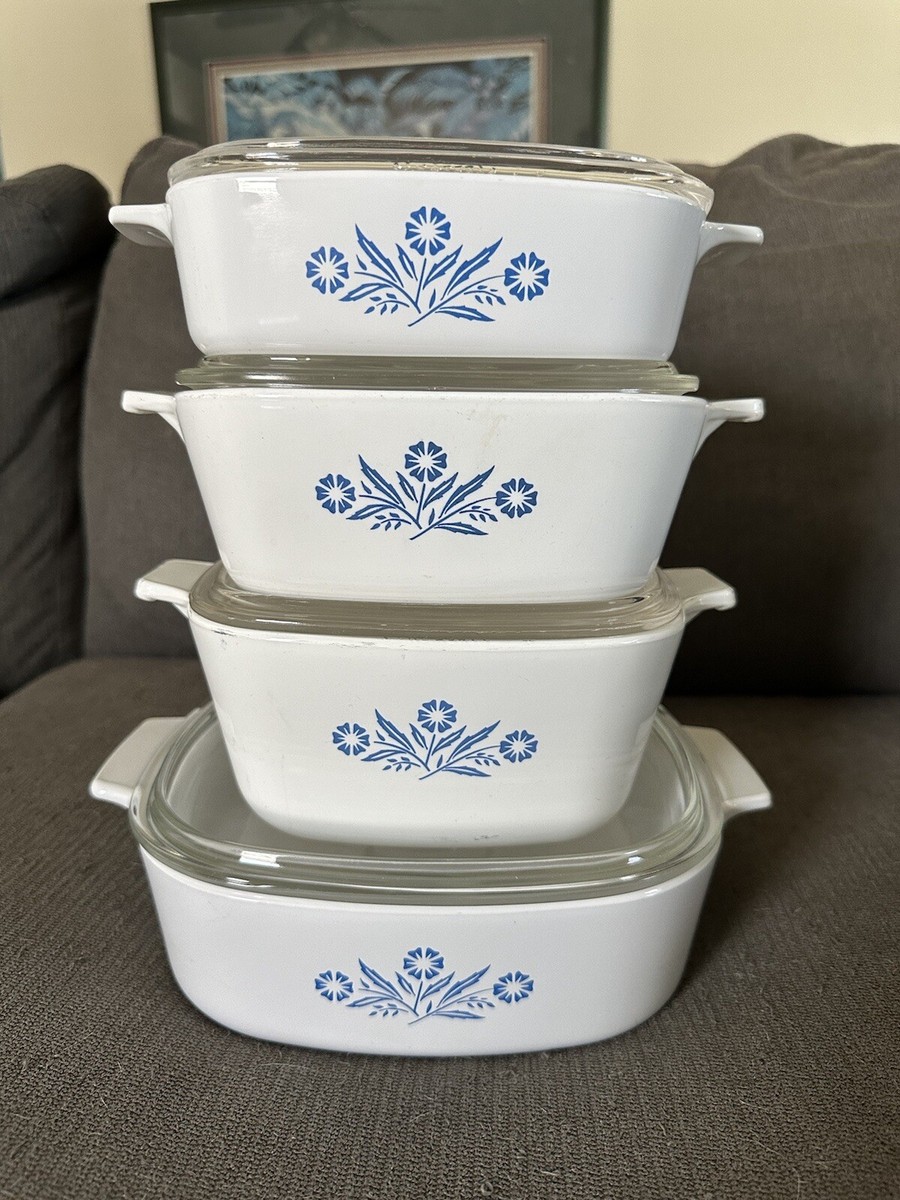 コーニング ディナープレート 4枚セット 4 Piece Corning Ware Set With Glass Tops | Blue Floral Pattern