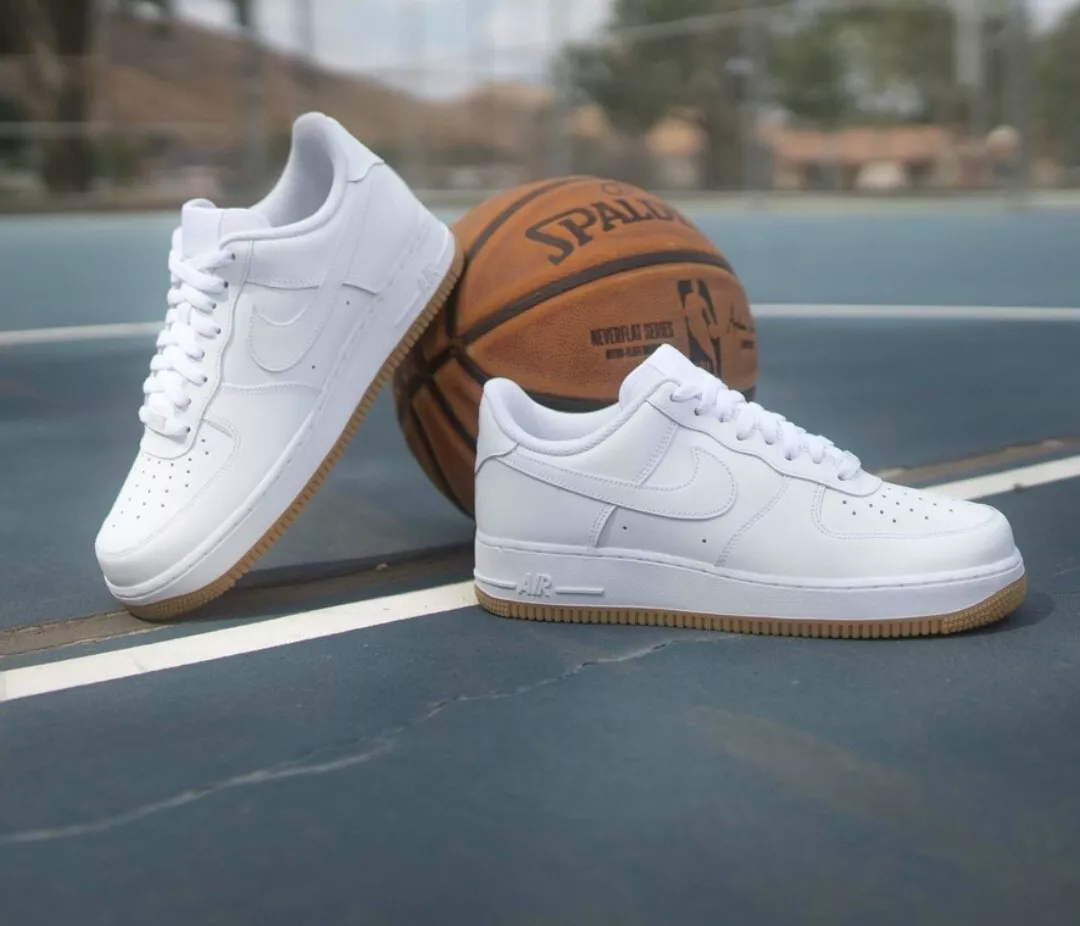 Nike Air Force 1 '07 White / Gum Light Brown - White