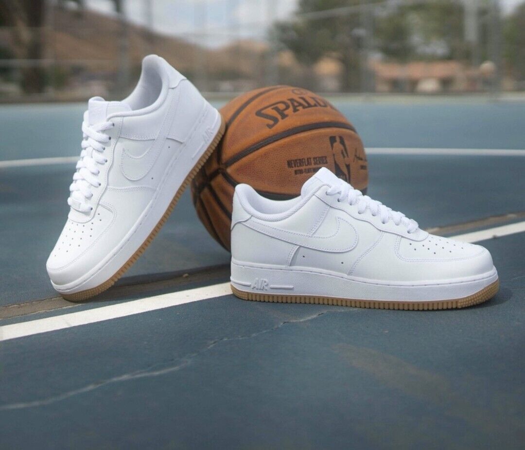 Nike Air Force 1 '07 Low Shoes Men's Size 11.5 White Gum Sneakers DJ2739 100