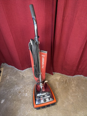 #ad Eureka Vacuum Cleaner C2045 Heavy Duty Commercial $97.00