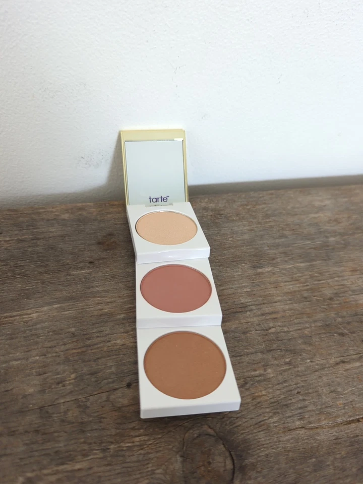 TARTE Blush Authority LET IT GLOW I'M SMITTEN GETTIN' TOASTY Amaz Clay Wardrobe - Image 2 of 4