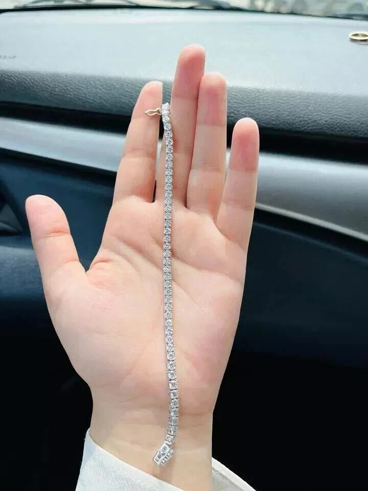 Brazalete de eslabones de tenis de diamantes naturales de corte redondo de 6,50 quilates de oro blanco macizo de 14 quilates 7,5 Foto 3 de 4