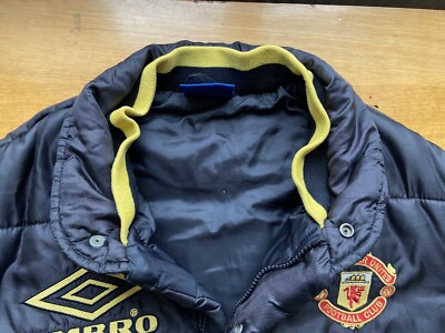 MANCHESTER UNITED FOOTBALL SOCCER PUFFER JACKET GILET UMBRO MANCHESTER UNITED FOOTBALL SOCCER PUFFER JACKET GILET UMBRO