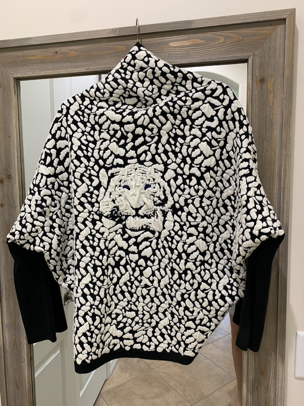 Black and white animal print Cardigan Jacket M/L