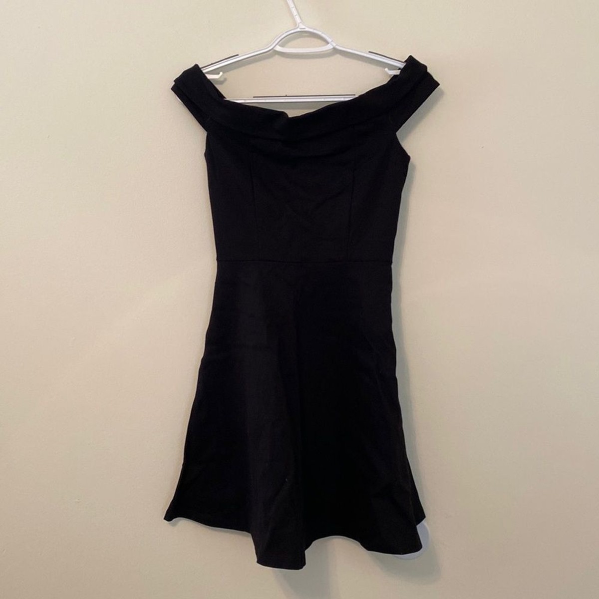 Lulu's Black Formal Mini Off shoulder Dress