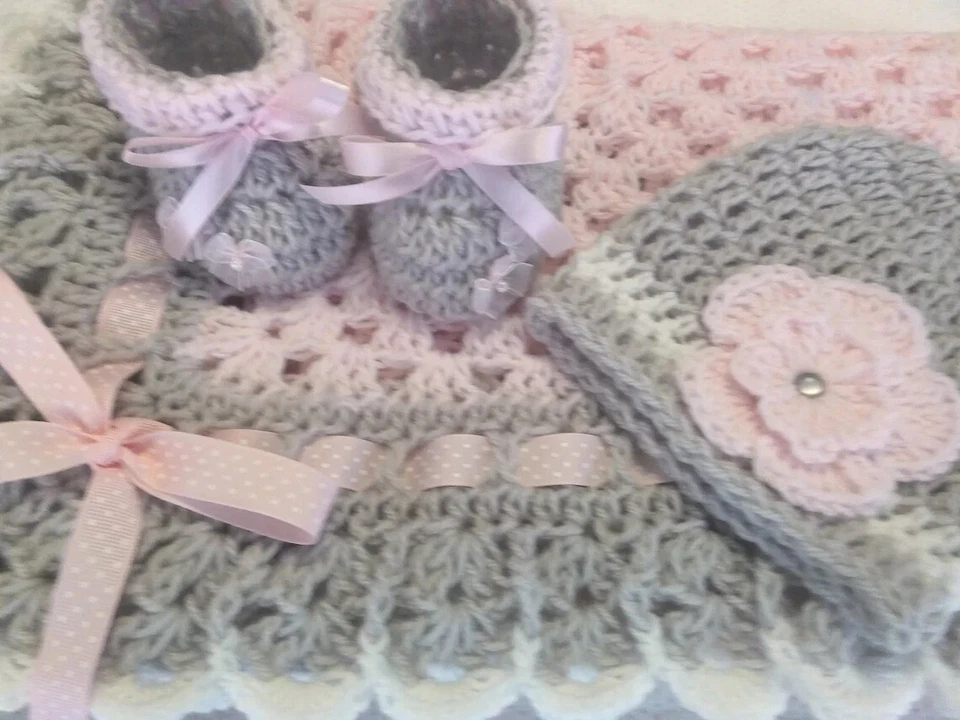 Crochet Baby Blanket Set, Matching Hat, Booties in Light Pink, Gray Baby Shower - Image 3 of 3
