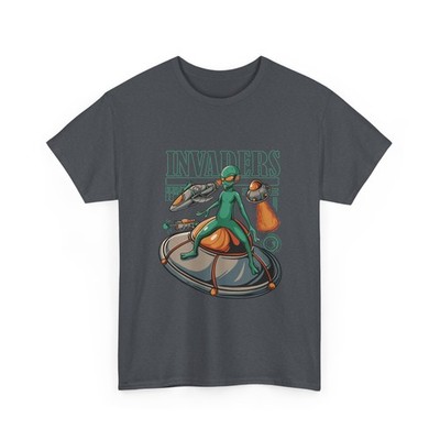 Alien Invaders astronaut on UFO T-Shirt | retro space illustration, Universe