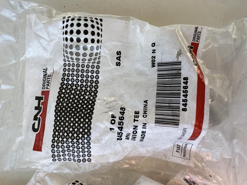 CNH Original Parts Union Tee Fitting Adapter 84545648